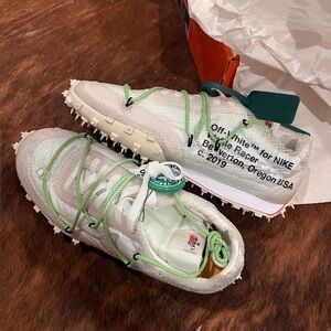OFF-WHITE WAFFLE RACERS